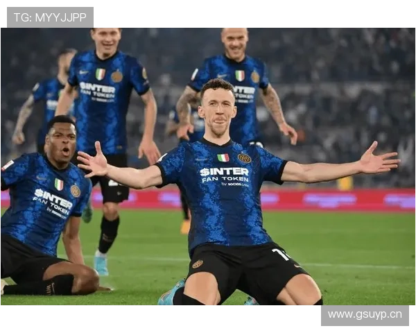 国际米兰中场提速乏力、缺爆点问题显现,对赛季攻坚及争冠形势造成影响 国际米兰中场提速乏力、缺爆点问题显现,对赛季攻坚及争冠形势造成影响