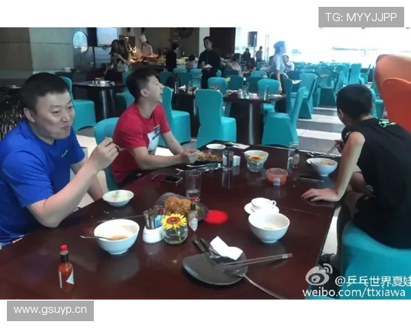 刘诗雯吃饭还这么讲究？午餐菜单比我一周工资还丰富呢！