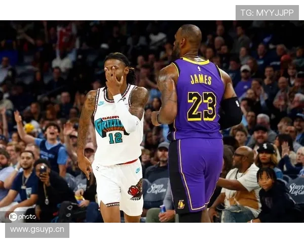 杰·伦·杰克逊二世护筐威慑转挡拆外扩助莫兰特得分